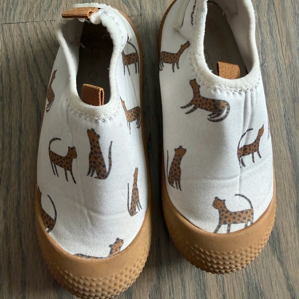 Kids' Animal Print water shoes